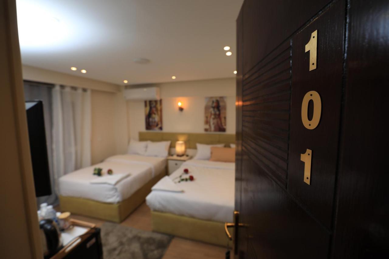 Pyramids Heart Hotel Kafret el-Gabal Esterno foto