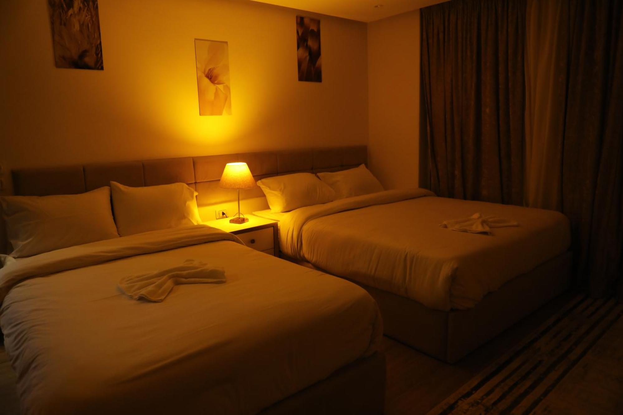 Pyramids Heart Hotel Kafret el-Gabal Esterno foto