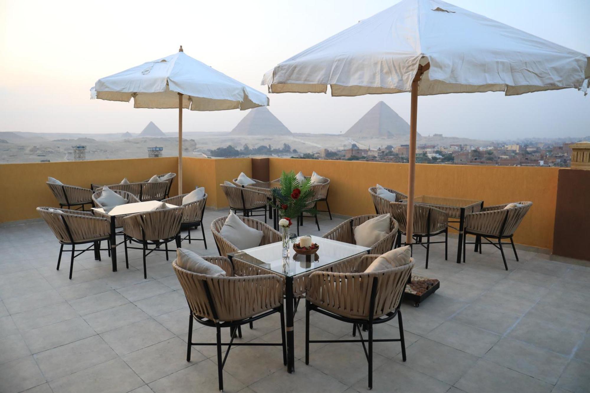 Pyramids Heart Hotel Kafret el-Gabal Esterno foto