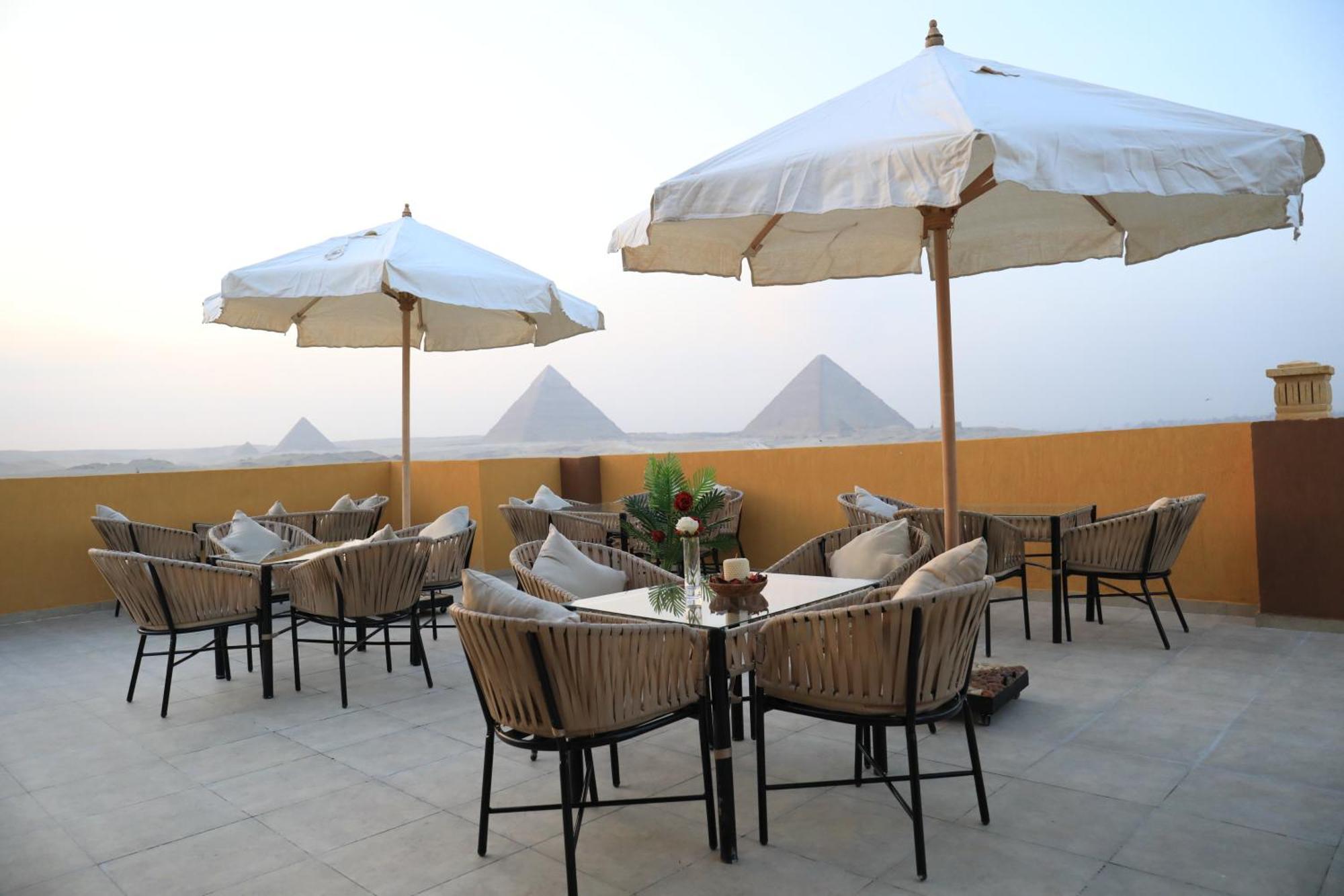 Pyramids Heart Hotel Kafret el-Gabal Esterno foto
