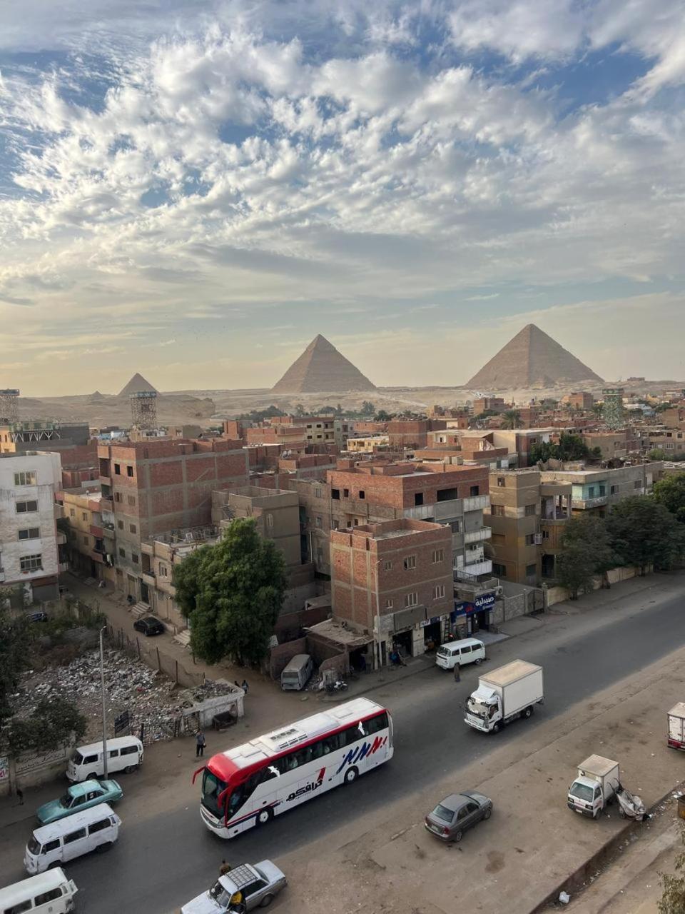 Pyramids Heart Hotel Kafret el-Gabal Esterno foto