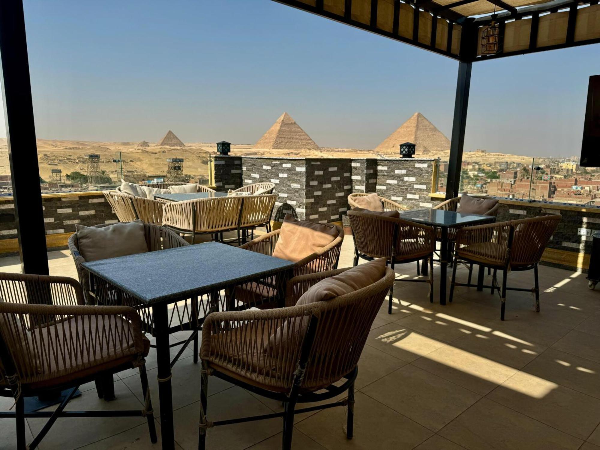 Pyramids Heart Hotel Kafret el-Gabal Esterno foto